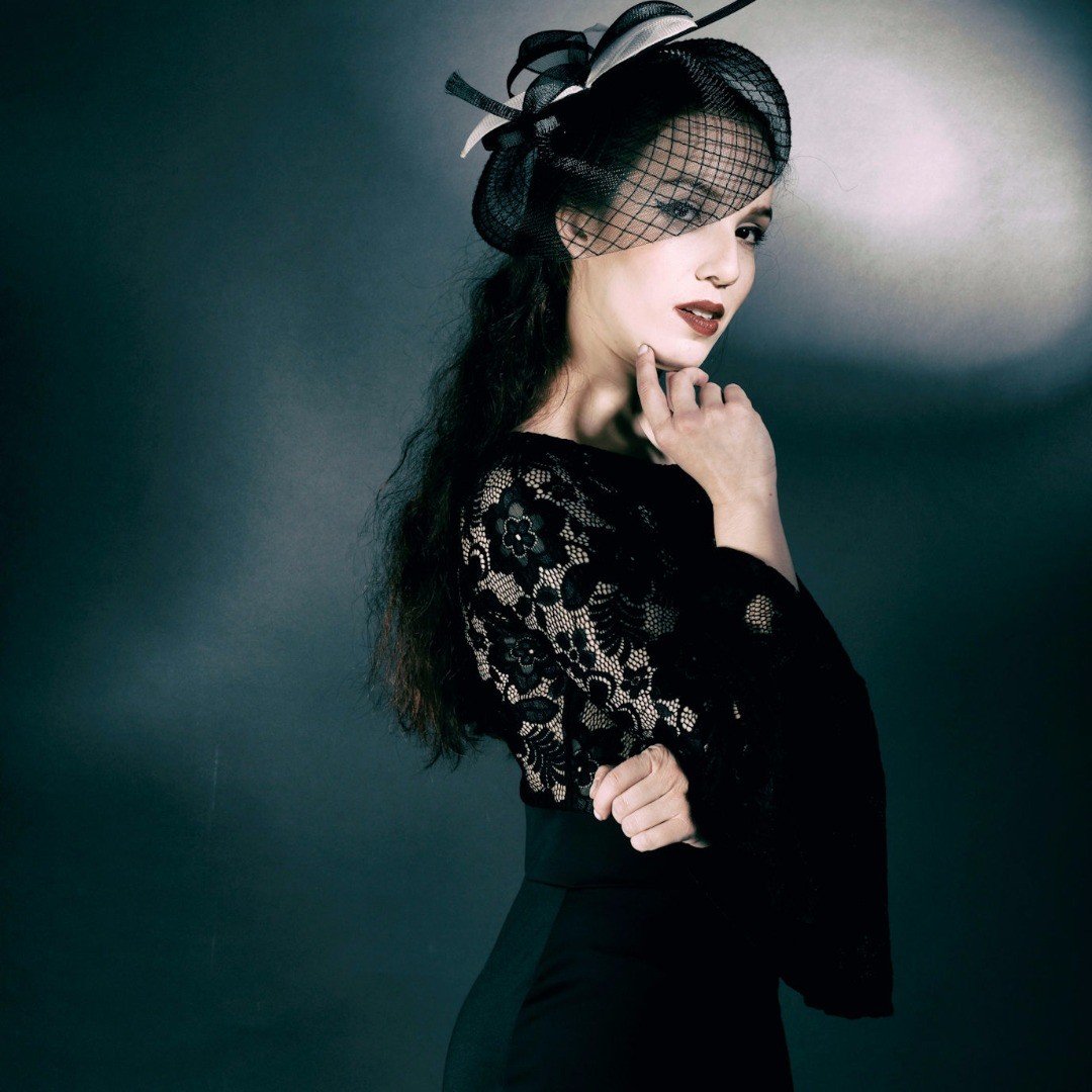 First test processing of a shoot earlier tonight with the wonderful Eva. We had lot's of fun :-)