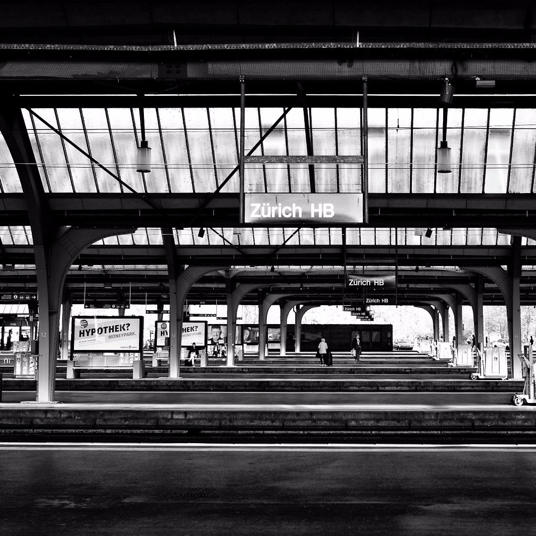 Just Zurich Main Station around lunch time, nothing else...