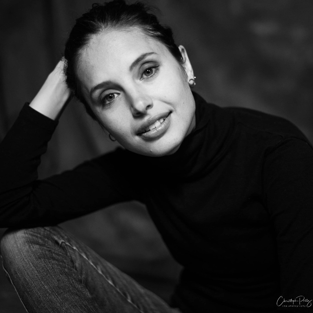 After the emotionally stressful last two and a half years and the long processing time, I am now slowly starting to process my shootings from the collection for my own portfolio. Today pictures of the shooting with thr wonderful Katja Freeman.
.
.
