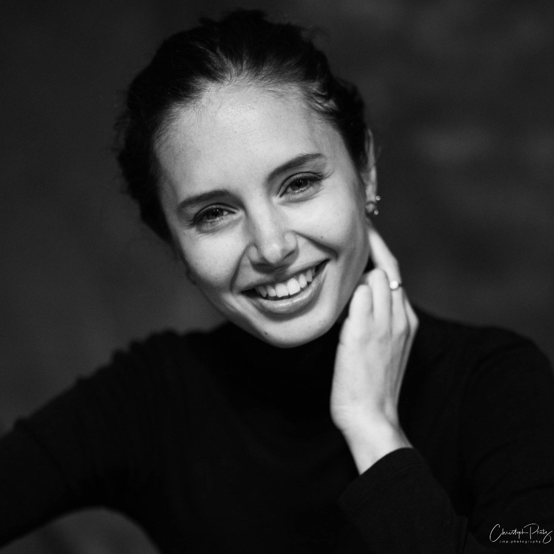 After the emotionally stressful last two and a half years and the long processing time, I am now slowly starting to process my shootings from the collection for my own portfolio. Today pictures of the shooting with thr wonderful Katja Freeman.
.
.