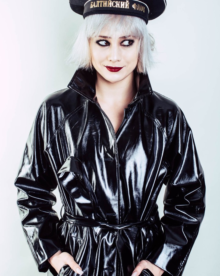 From last weeks shooting with the wonderful Liss @because__i_am_me
We had lot's of fun shooting and there are many cool pictures to come...