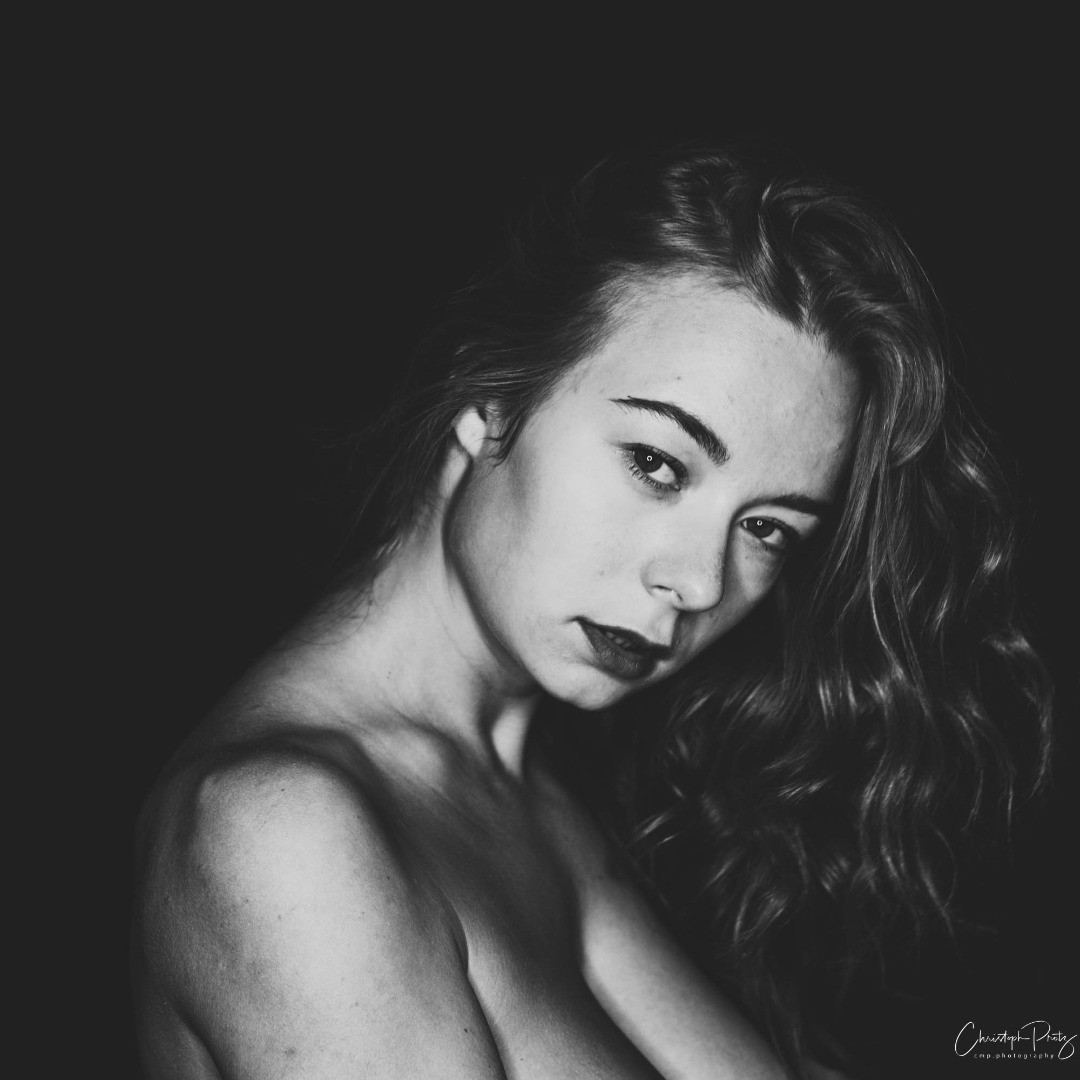 Long before Corona, a session with the wonderful Halyna Horbenko..
.
.